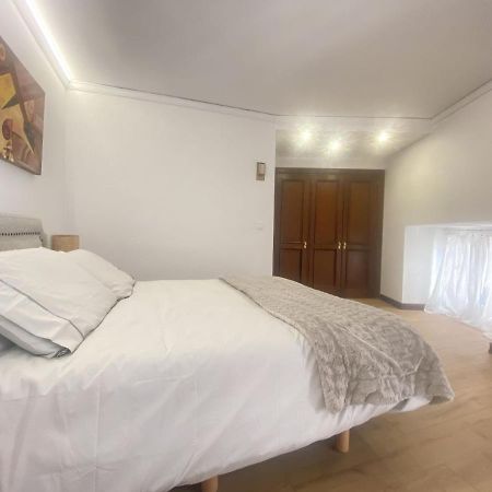 Edificio El Moderno Puerta Del Sol Apartment วิโก ภายนอก รูปภาพ