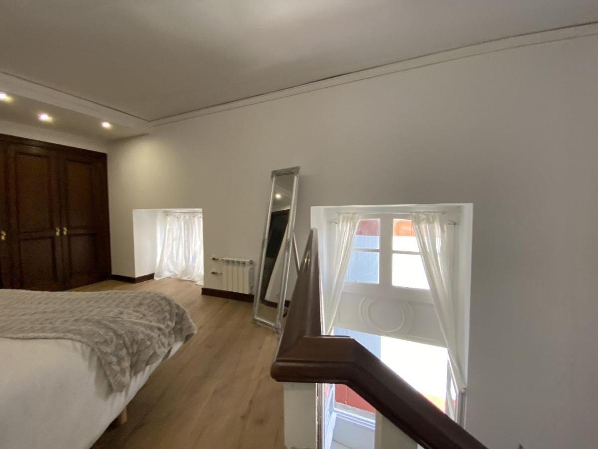 Edificio El Moderno Puerta Del Sol Apartment วิโก ภายนอก รูปภาพ